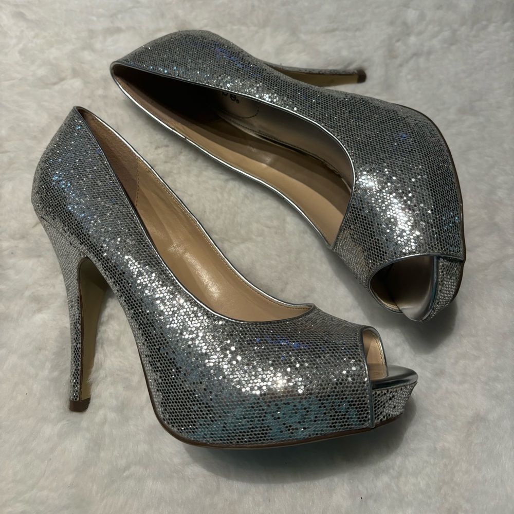 Maripe Silver Glitter Stilettos size 9